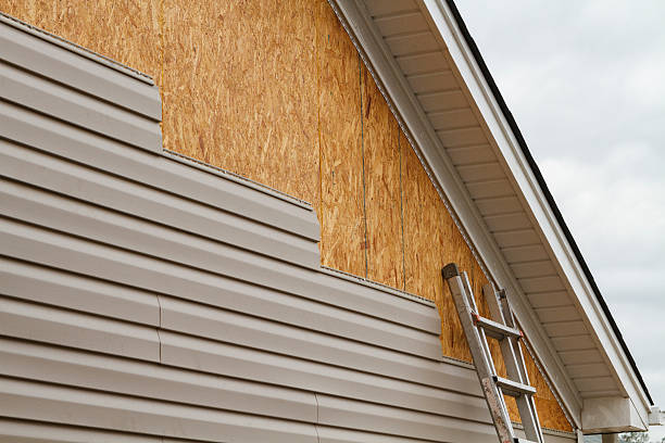 24/7 Emergency Storm Damage Siding Repair experts in West Union, OH